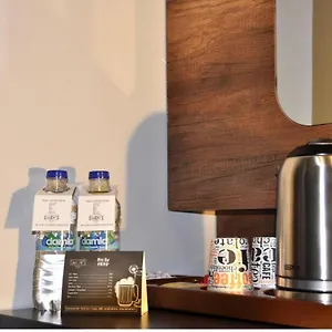 https://emens-hotel.hotelsofizmir.com